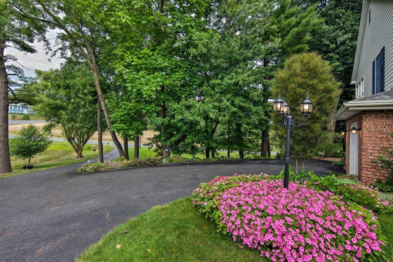 Charming Apartment With Yard And Beautiful Gardens! Manheim Dış mekan fotoğraf